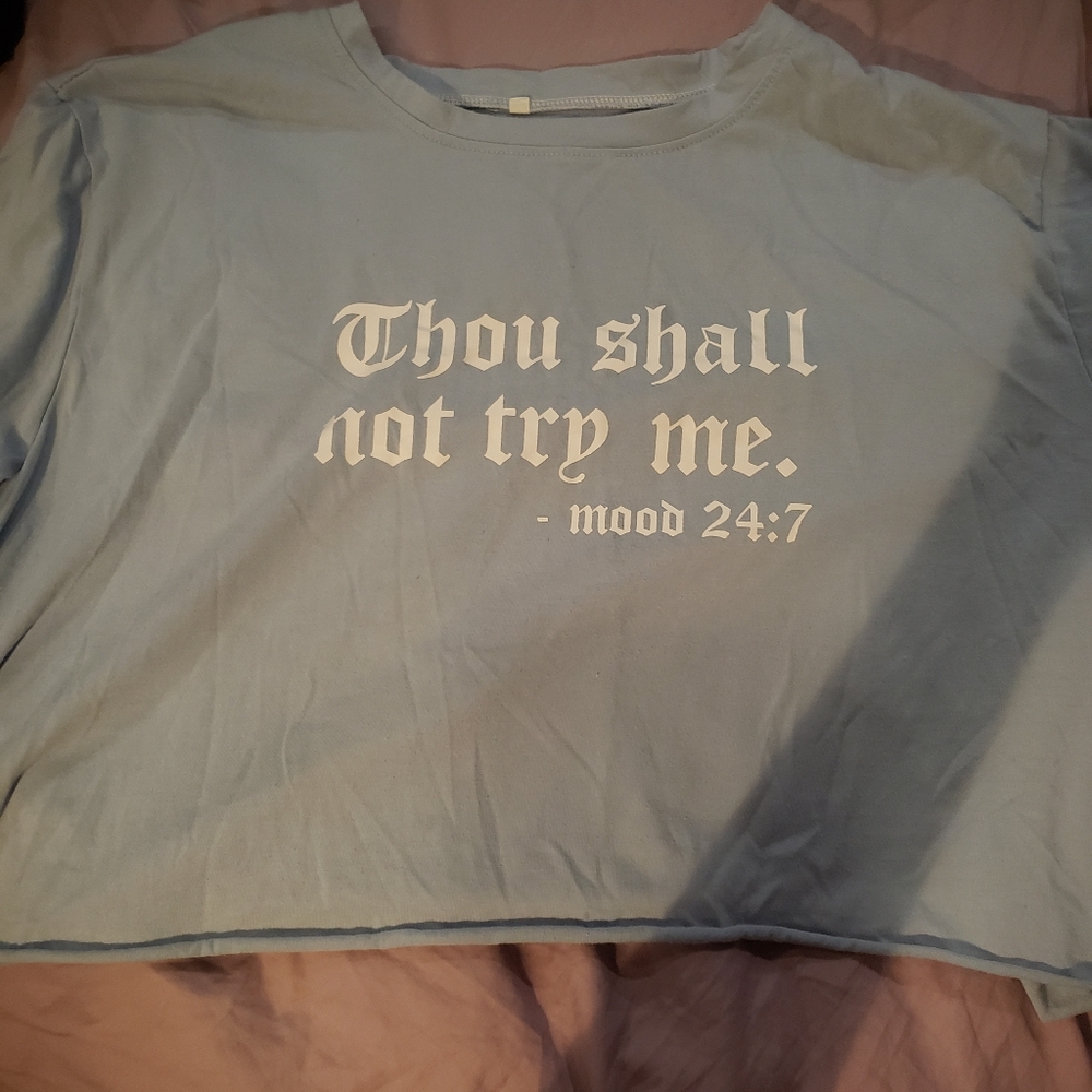 Thou Shall Not Try Me cropped tee
